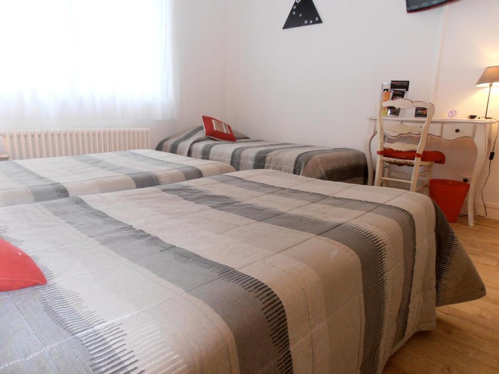 Le Crystal Hotel Amiens Room photo